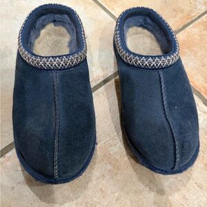 UGG Kids' Navy Tasman Shoes - Size 3